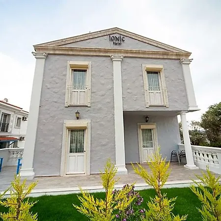 Hotel Ionic 3*